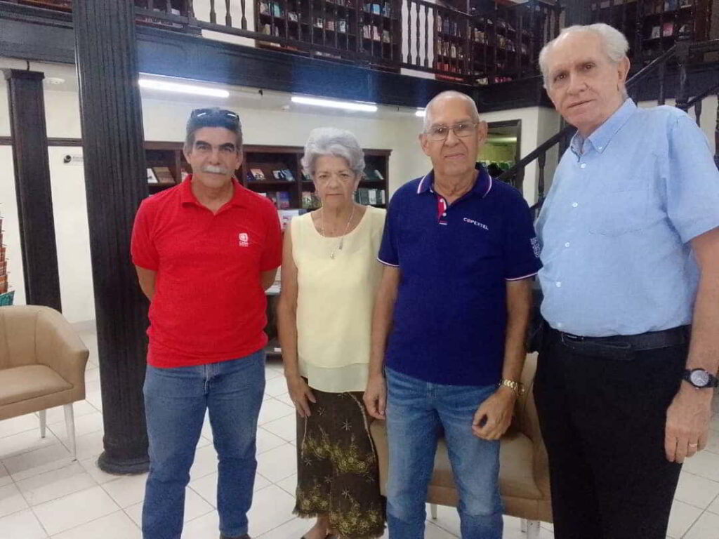 Presentan en la librería Fayad Jamis de La Habana Vieja en soporte digital