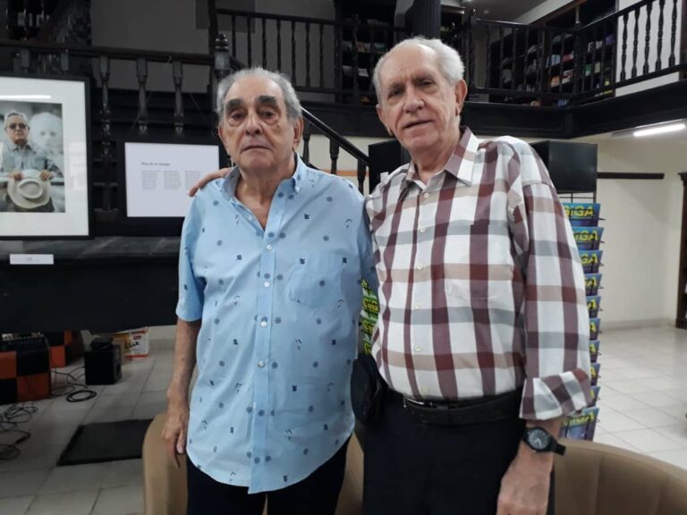 presentación del Libro Teatro, de Joaquin Cuartas