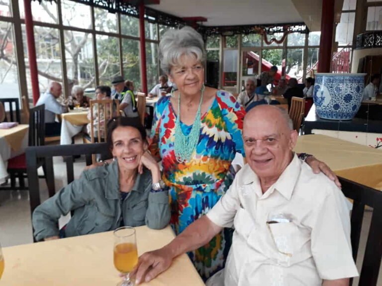 presentación del libro Prorgreso una palabra mágica