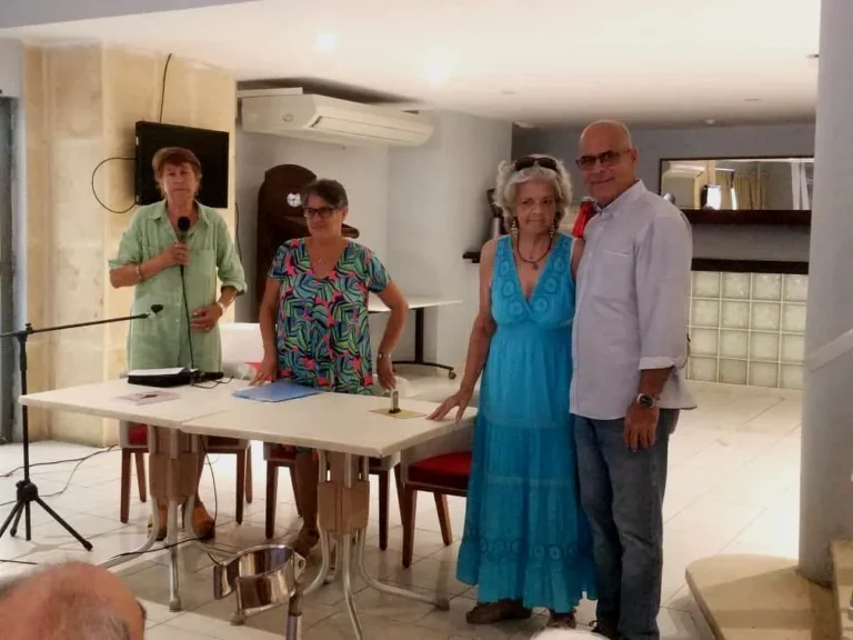 Sello aniversario 75